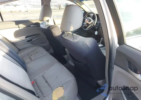 2008 Honda Accord 2.4 Ex-L from USA, damaged, VIN 1HGCP26808A117117